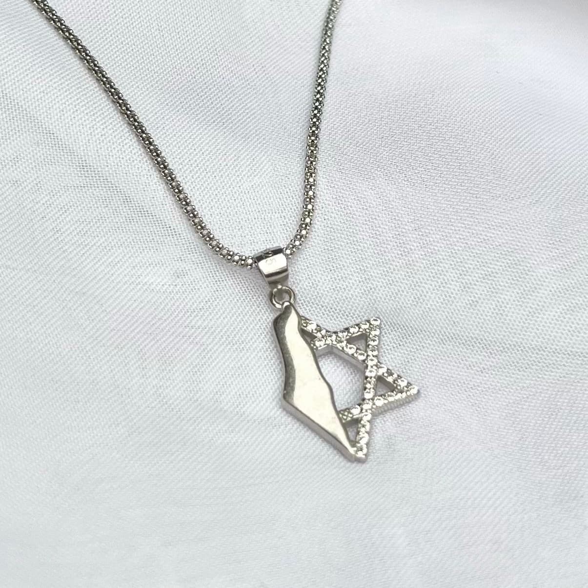 שרשרת מגן דוד מפה