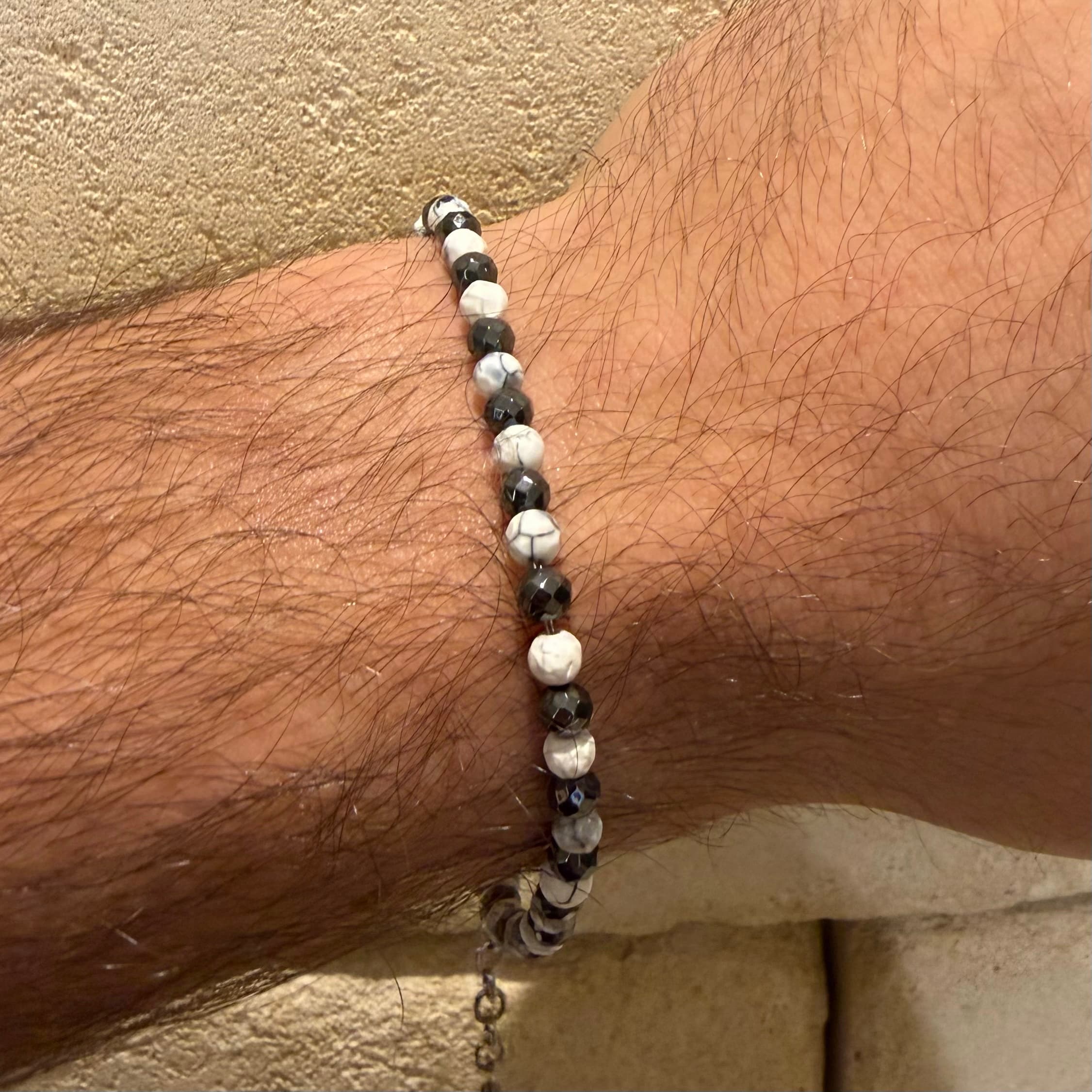 צמיד חרוזים משולבים לגבר